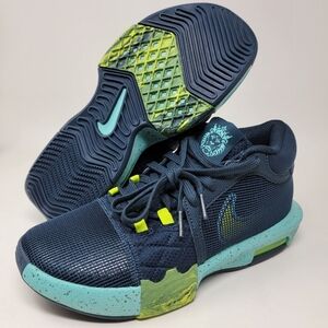 Nike LeBron Witness 8 Armory Navy Green Frost Shoes Mens Size 4.5 FB2239-402 New